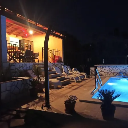 1 Labin (Istria)
